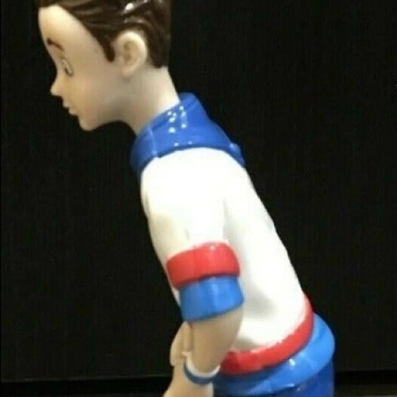 Cubix Connor Action Figure Toy - Picture 3 of 4